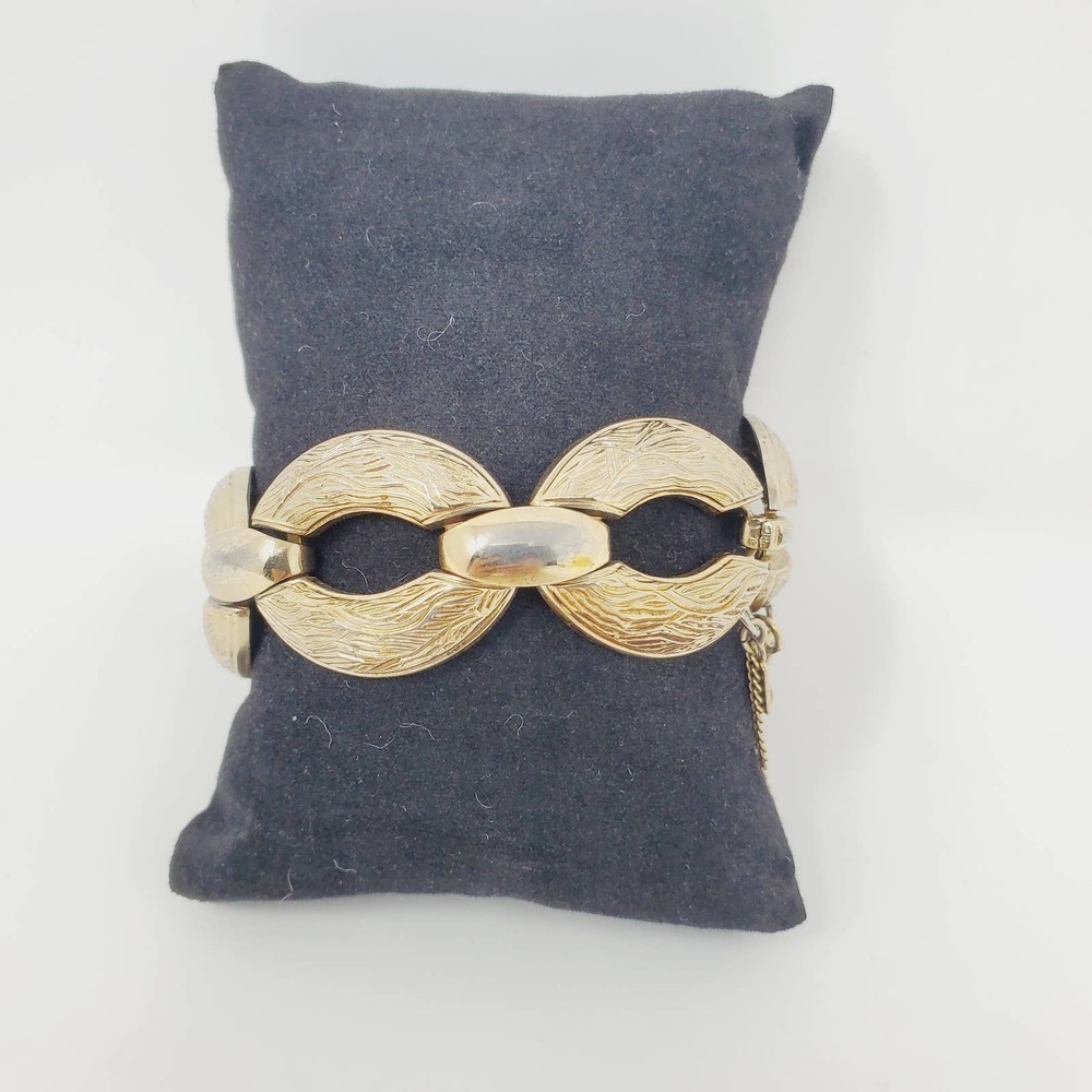 Vintage Chunky Gold Tone Monet Link Bracelet